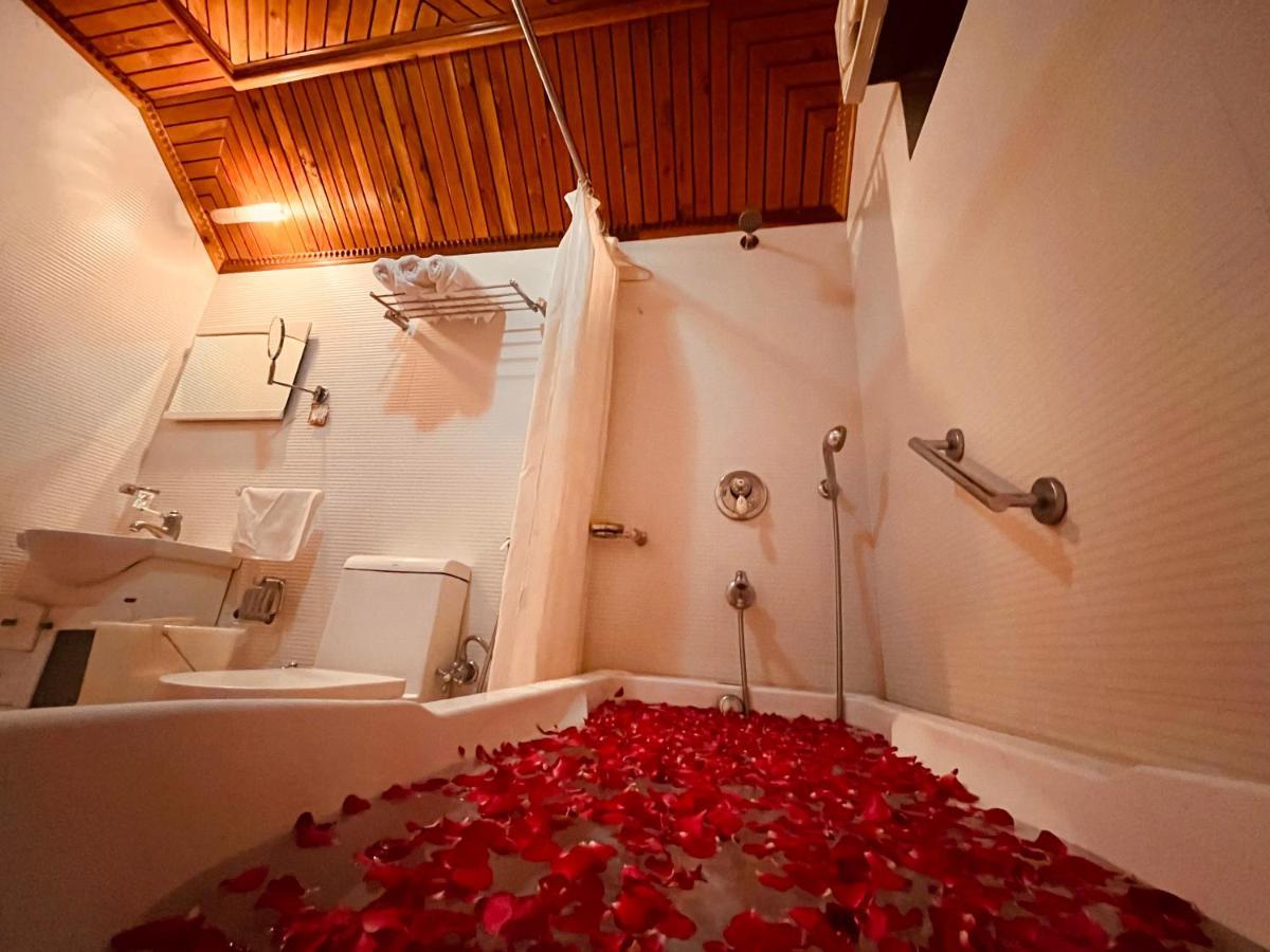 Sixth Element - A Five Star Luxury Resort, Manali Buitenkant foto